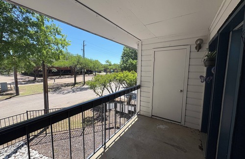 Lake Highlands Apartamento | Chic 1-bedroom apartment with AC, WiFi in awesome Dallas