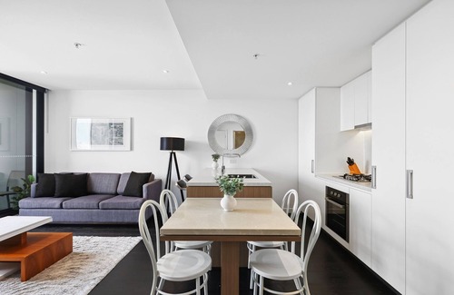 Fortitude Valley Apartamento | Chic 1-Bedroom Apartment with Pool and Gym