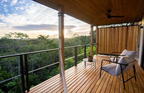Santiago Casa | Chic 1BR Escape Breathtaking Balcony Views