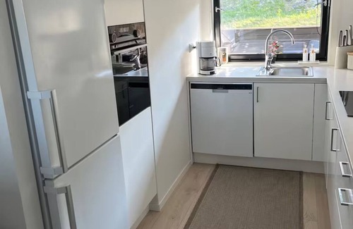 Sandnes Apartamento | Chic 2-bedroom apartment with WiFi, superb Rogaland, one hour to the pulpitrock