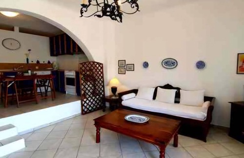 Platis Gialos Apartamento | Chic 2-bedroom apartment in marvelous Mykonos 15 meters close the beach