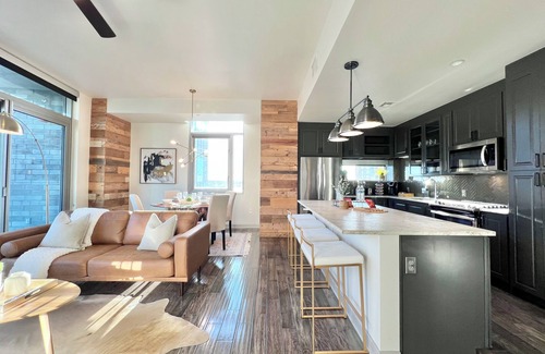 Uptown Apartamento | Chic 2-bedroom apartment with AC, fitness room in brilliant Victory Park Dallas