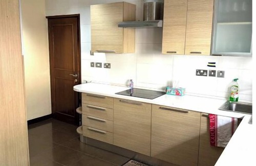 North Ridge Casa | Chic 3 Bedroom Apartment near Osu with WiFi, Gym and Pool