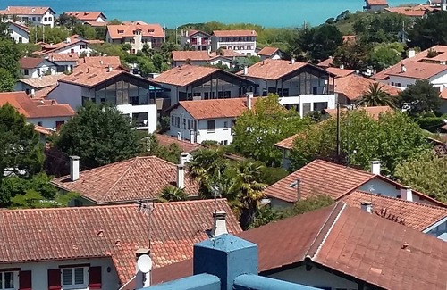 Guethary Apartamento | Nido chic y atípico, solo, frente al océano.