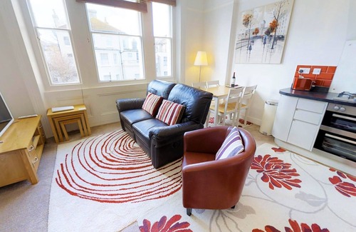 Eastbourne Seafront Apartamento | Thorne Lodge - elegante y céntrico apartamento en el primer piso