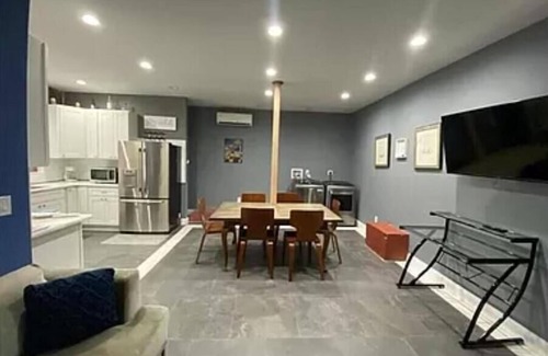 Allentown Apartamento | Chic and Cozy 2-Bedroom Retreat