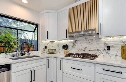 Antelope Casa | Chic Antelope Home With a Cozy Backyard Escape