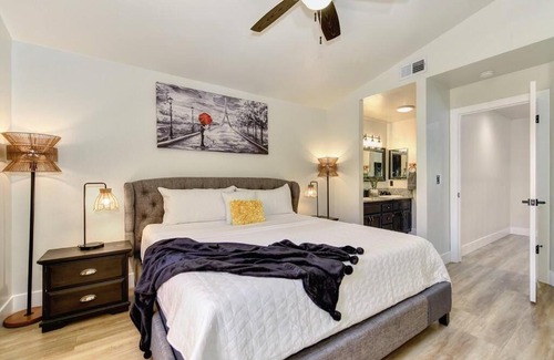 Antelope Casa | Chic Antelope Home With a Cozy Backyard Escape