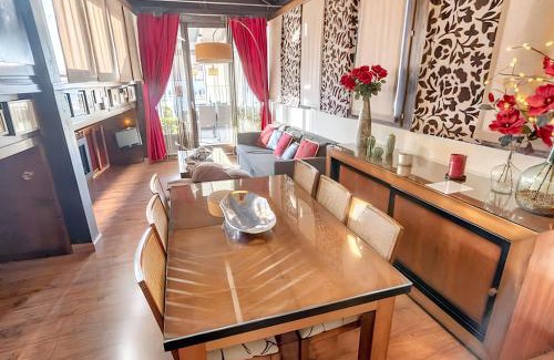 Central District Apartamento | Chic Apartment Granada 60m² + Terr.