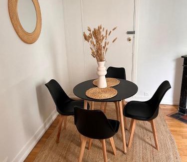 Madeleine Apartamento | Chic Apartment on the famous shopping Rue du Faubourg Saint-Honoré street