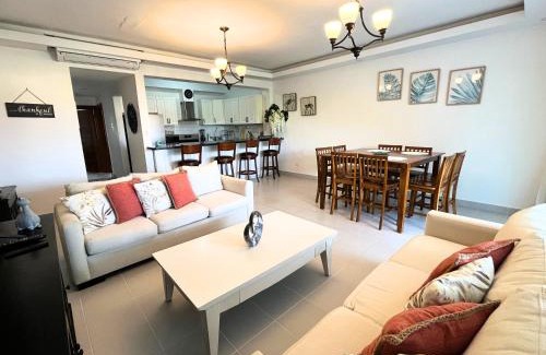 Playa Bibijagua Apartamento | Chic Beach Apartment - 3 min to Beach