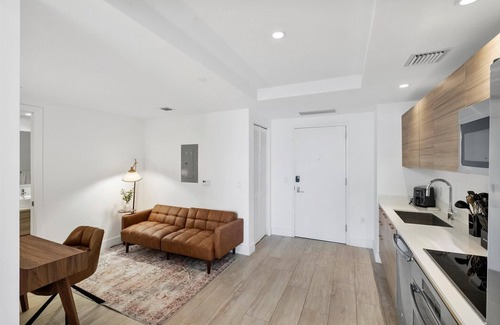 Midtown Apartamento | Chic BRAND NEW Hyde Midtown Apartment