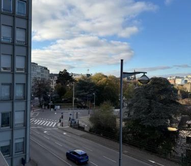 Bonnevoie Apartamento | Chic Central Luxembourg Flat