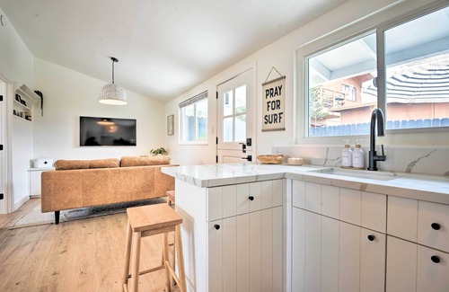 Pierpont Bay Cabaña | Chic & Central Ventura Home - Walk to Beach!