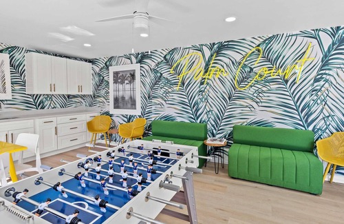 North Myrtle Beach Apartamento | Chic Coastal Studio| 2 Beds | Steps From The Beach