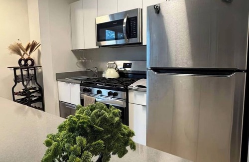 Queens Apartamento | Chic & Cozy 1BD Apartment Near East River, Minutes from Central Park