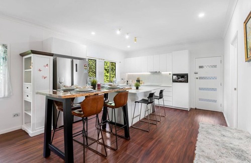 Sunnybank Casa | Chic & Cozy 3Beds Home in the Heart of Sunnybank