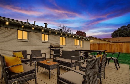 North Richland Hills Casa | Chic & Cozy Bungalow | Pool, Grill, Laundry
