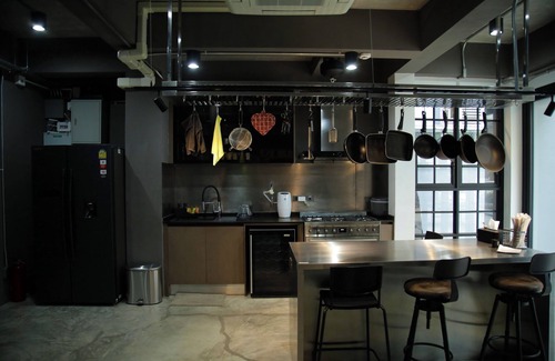 Phra Khanong Nuea Casa | Chic Ekkamai Escape Near BTS, Dining & Nightlife