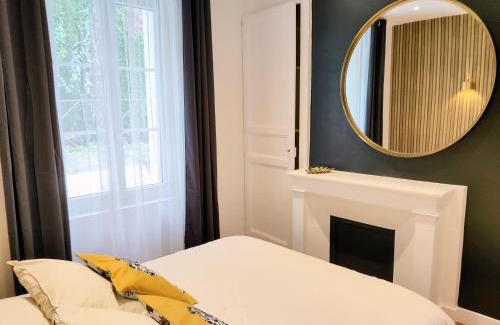 Lisieux Apartamento | CHIC & ELEGANT - Au Coeur de la Ville Historique