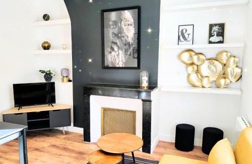 Lisieux Apartamento | CHIC & ELEGANT - Au Coeur de la Ville Historique
