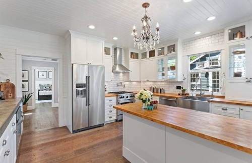 Wilsonville Casa | Chic Farmhouse + Creative Studio