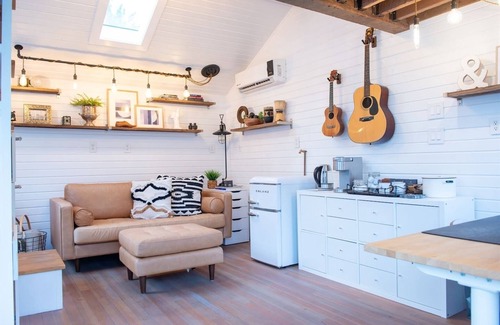 Wilsonville Casa | Chic Farmhouse + Creative Studio