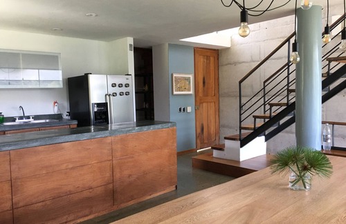 Retiro Otro | CHIC HOUSE IN THE FOREST
