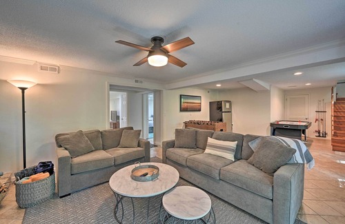 Townville Casa | Chic House w/ Private Dock on Lake Hartwell!
