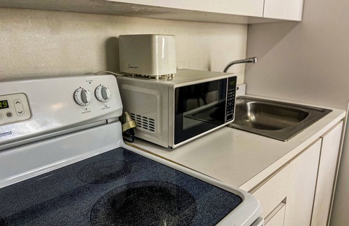 Ponce Centro Apartamento | Gladiolas 2201 - Esto es Puerto Rico
