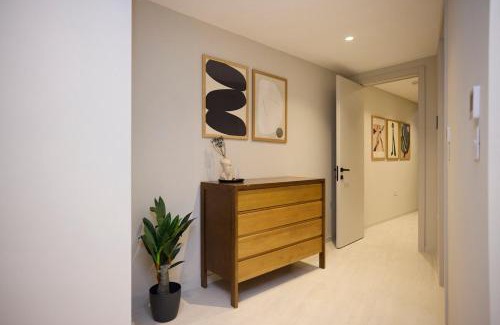 Kensal Green Apartamento | Chic London Living Upscale 2BR Home with Style