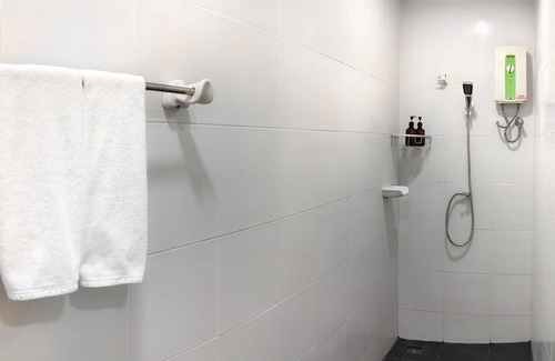 Khlong Tan Apartamento | Chic Low Rise Studio with fitness room, WiFi in vibrant Thonglor-Ekamai