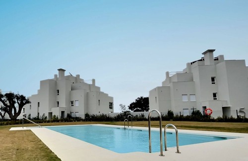 San Roque Apartamento | Chic Mediterranean Living: A Three-Bedroom Penthouse Situated in the San Roque Club Resort