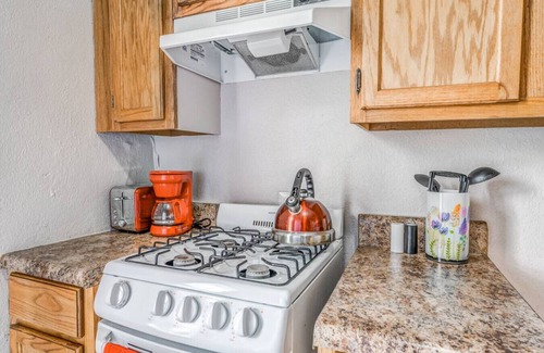 Midtown Apartamento | Chic Midtown Apartment Near Zoo, Park and Museums