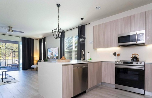Four Corners Casa | Chic Modern 4BR Home with Private Pool