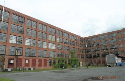 Williamsport Apartamento | Modern Cozy Loft-5.7 miles from Little League International World Series Complex