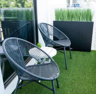 Edgehill Casa | CHIC Modern Nashville Condo POOL, PATIO, PARKING