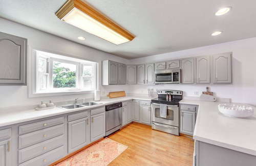 Morgantown Casa | Chic Morgantown Vacation Rental - 2 Mi to WVU!