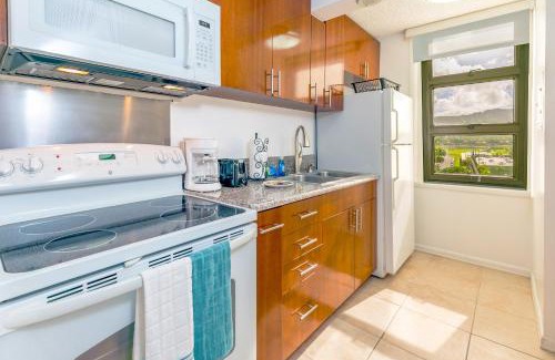 Waikiki Apartamento | Chic Mountain View Unit Near Waikiki Beach with Parking