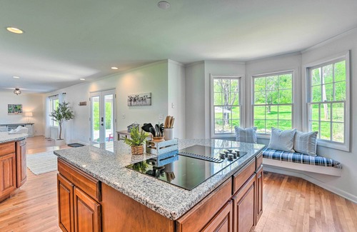 Kingston Springs Casa | Chic Nashville-Area Retreat w/ Private Pool!