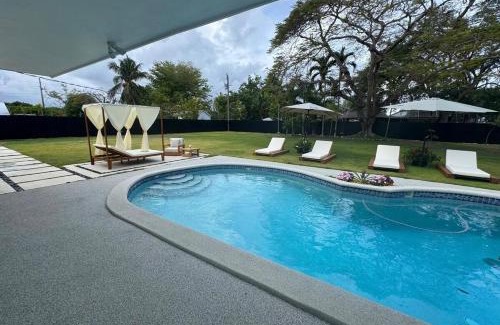 Cutler Bay Casa | Chic-ness Oasis