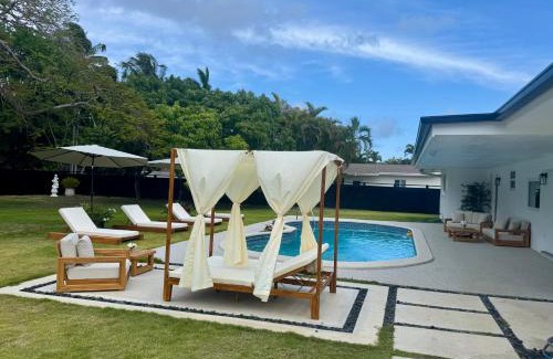 Cutler Bay Casa | Chic-ness Oasis