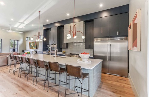 Saint Thomas Development Casa | Chic NOLA Home | Heated Pool & Hot Tub