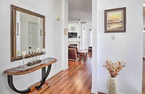 Plano Casa | Chic Ranch-Style Plano Home w/ Private Yard!