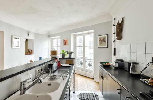 Enfants-Rouges Apartamento | Chic Retreat – Central Marais