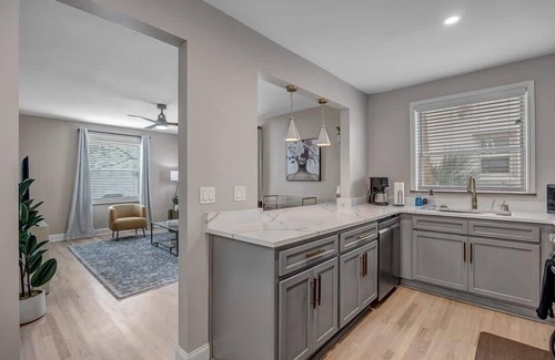San Marco Apartamento | Chic Riverfront 3 apartments -in downtown San Marco