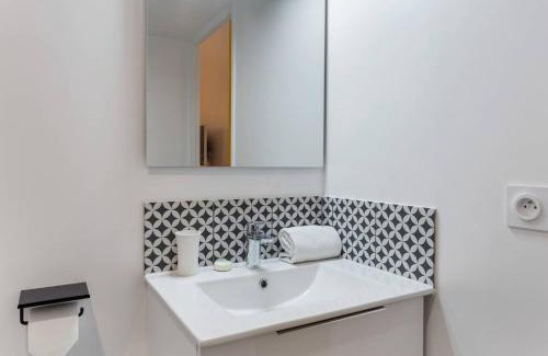 Notre-Dame-des-Champs Apartamento | Chic Saint-Germain-des-Prés Studio for 4 - Prime location