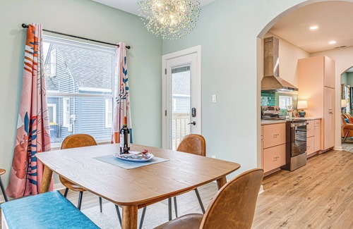 Indianapolis Cabaña | Chic ‘SoBro Charmer’ w/ Covered Porch!