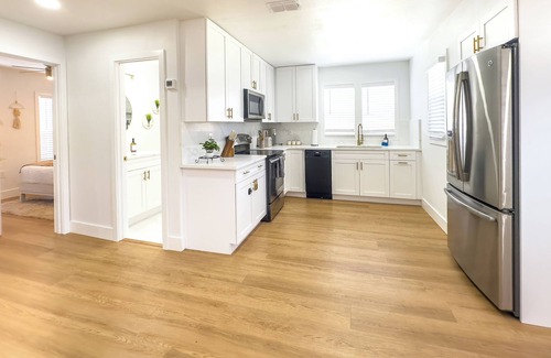 Sun Bay South Casa | This house is a 2 bedroom(s), 1 bathrooms, located in Tampa, FL.