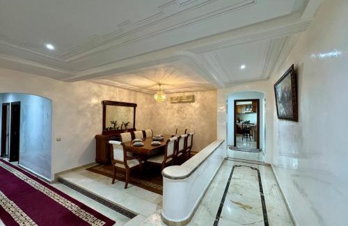 Ville Nouvelle Apartamento | Chic & Spacious 4BR with Jacuzzi-Fez New City Stay